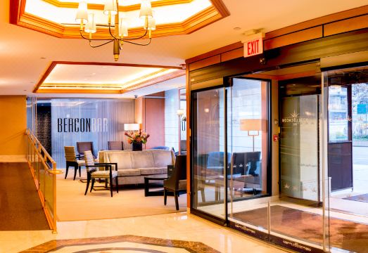 Hotel BeaconHotel Overview