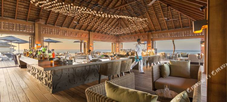 芙拉瓦丽岛度假酒店(Hurawalhi Island Resort)图片