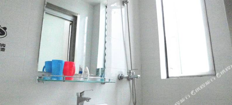 上海外滩南京路步行街俊俊之家普通公寓图片