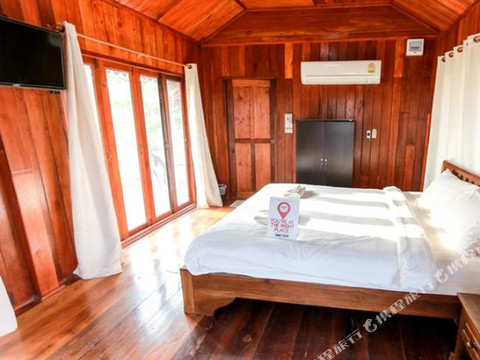 披集府奈达客房考西贡三重四屋酒店