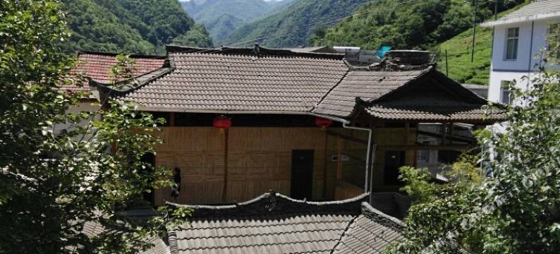 神农架向家大院图片