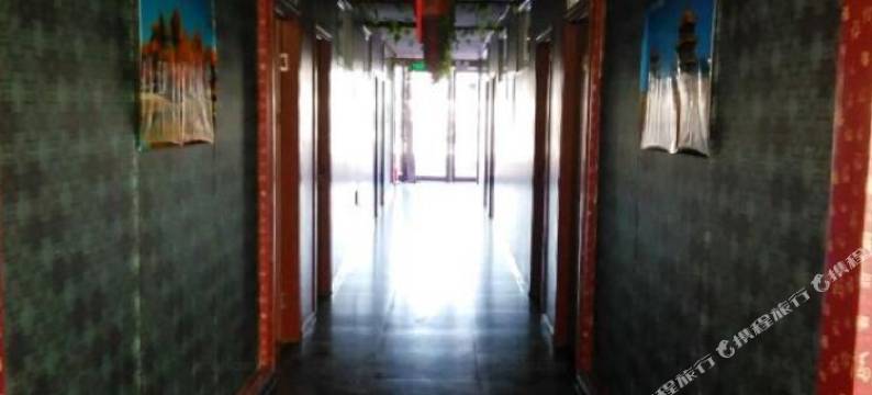 嘉峪关鸿福宾馆(中核四〇四医院店)图片