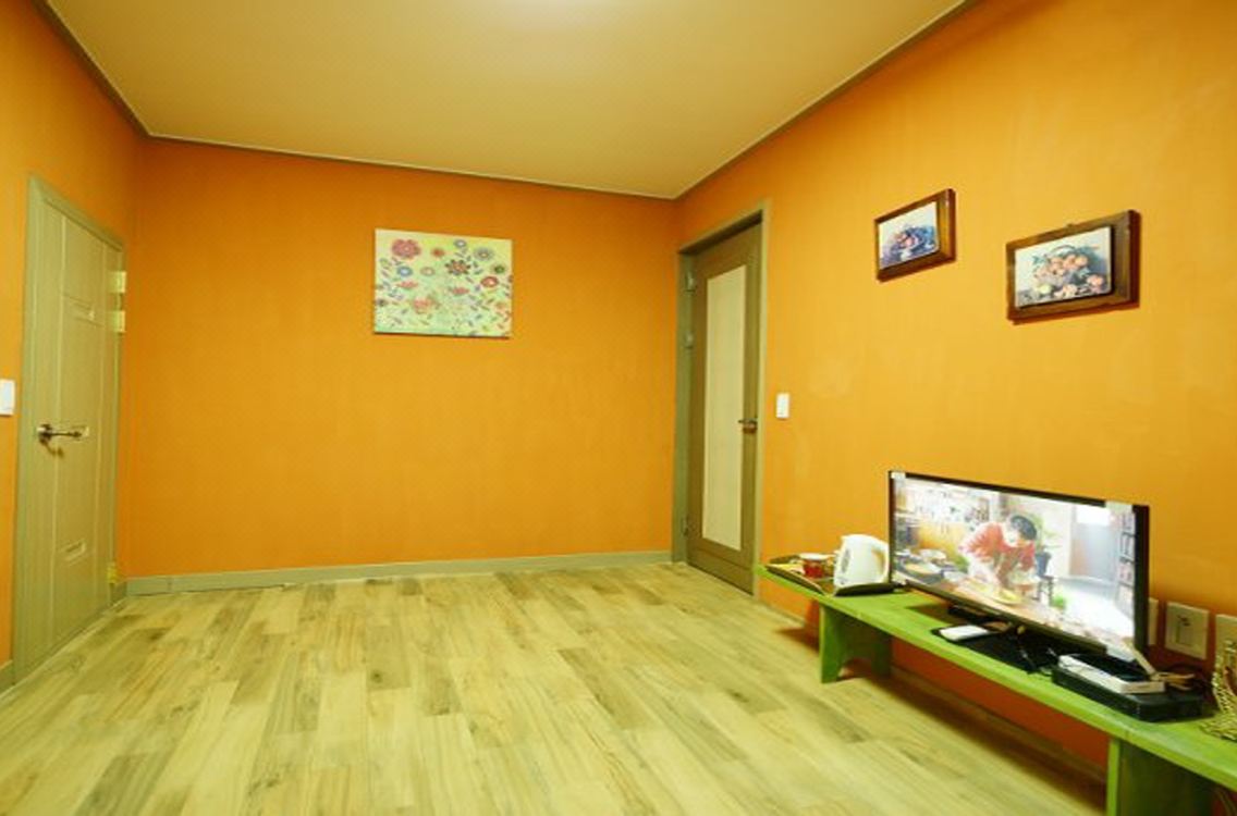 Kim Myeong Ok Hanok Guesthouse Jeonju Tripcom - 