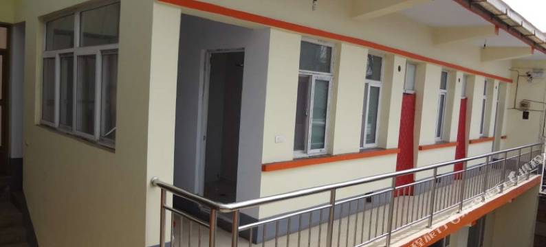 高平白云旅馆图片