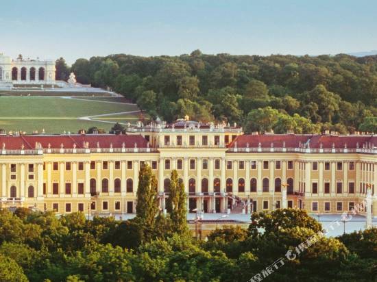 維也納美泉宮豪華套房公寓