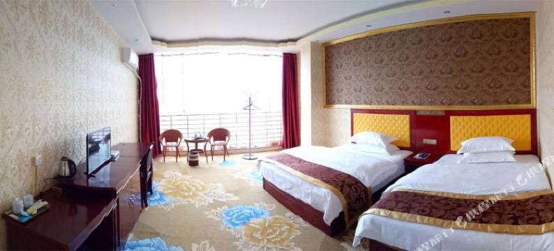 广南东坡酒店图片