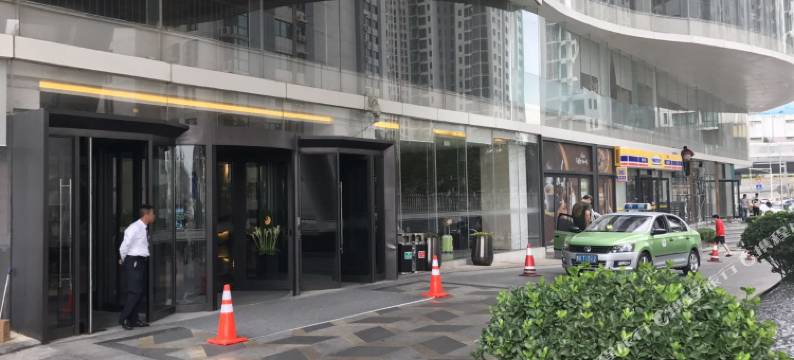 万丽海景度假公寓(青岛火车站中联自由港湾店)图片