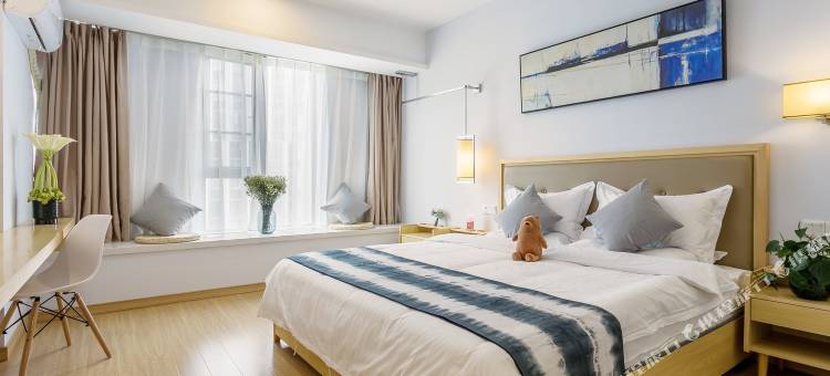 云栖G城市酒店(昆明南亚风情店)图片