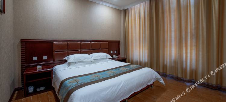 突泉聖家商务酒店(县政府店)图片