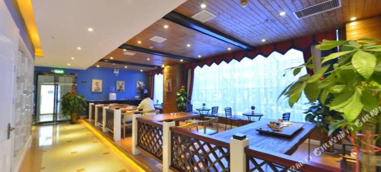 新乡全城热恋主题花园酒店图片