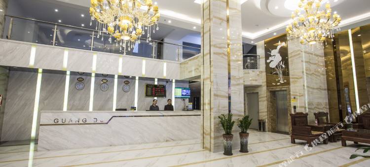 岑溪广都大酒店(探花汽车站店)图片