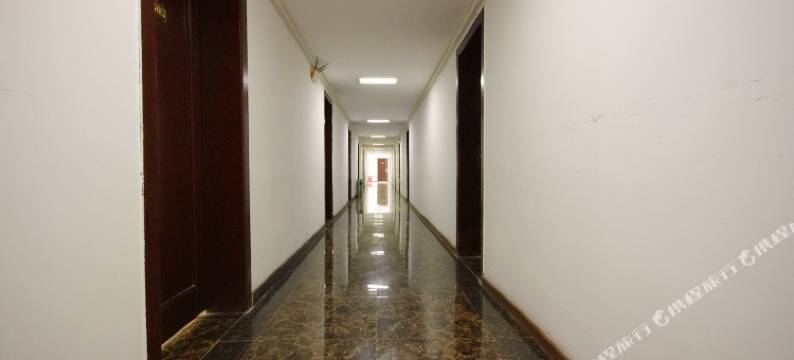 宜宾三江苑宾馆(柏溪镇翠柏商贸城店)图片