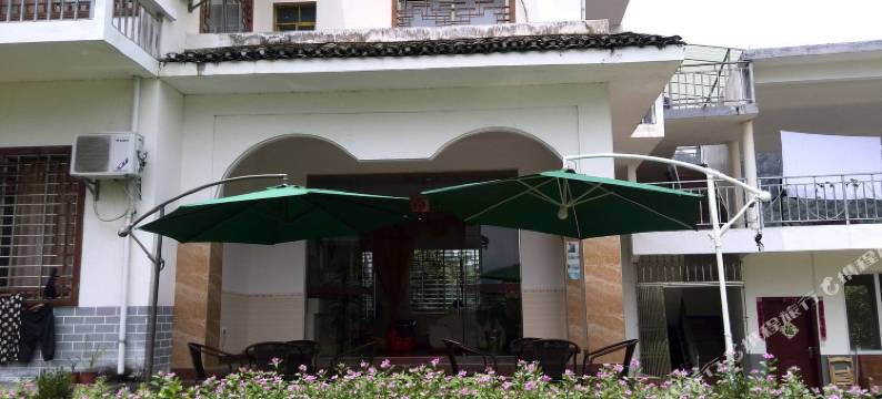 阳朔望江阁民宿图片