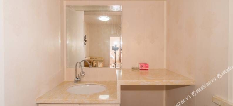 丹东东港高铁景区临近海鲜市场可做饭大炕普通公寓(碧海路店)图片