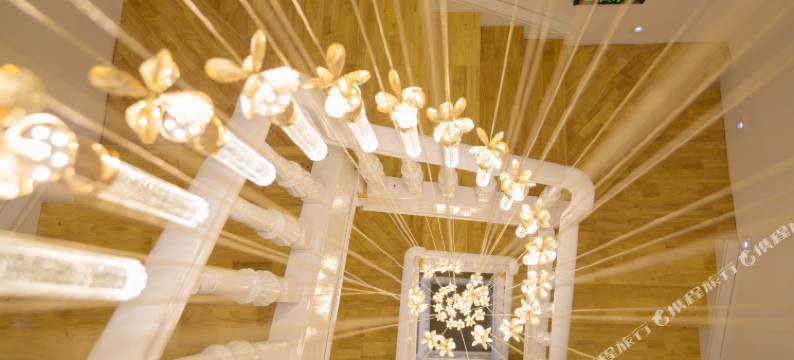 大理目海悦天海景别墅图片