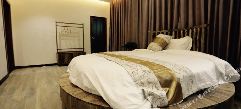 佛坪秦山别院酒店图片