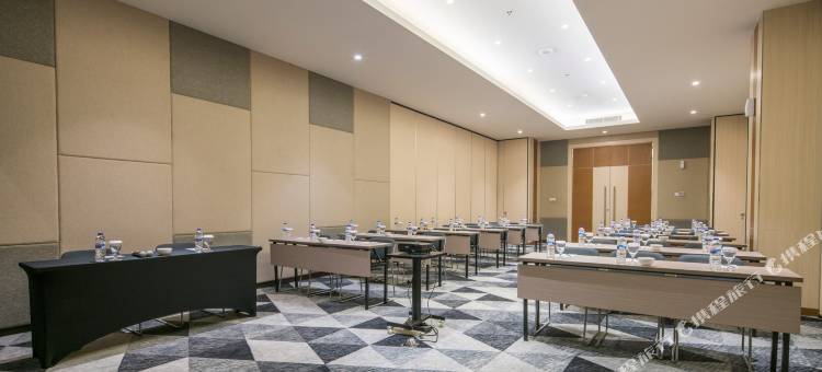 杰姆萨里WH卢米诺酒店(Luminor Hotel Jemursari by WH)图片