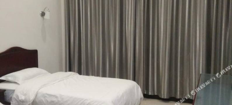 万仙山郑州sunny假日酒店图片