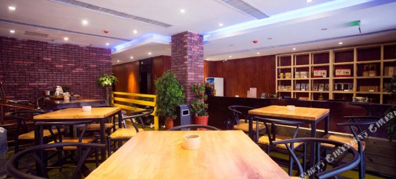 海吻主题艺术酒店(长沙汽车西站店)图片