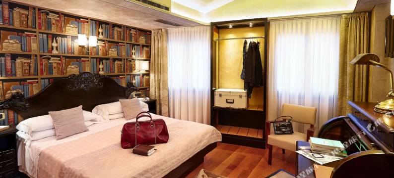 萨图瑞尼亚国际酒店(Hotel Saturnia & International)图片