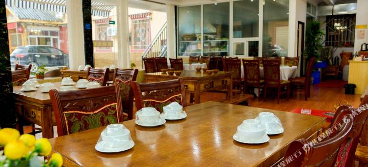 途窝假日酒店(松潘川主寺店)图片