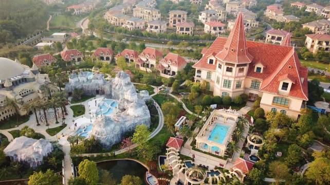 恩平东曼优+温泉度假公寓(恒大泉都店)