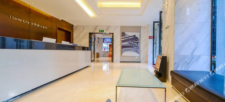 城市便捷酒店(贵阳喷水池地铁站太平路网红街店)图片