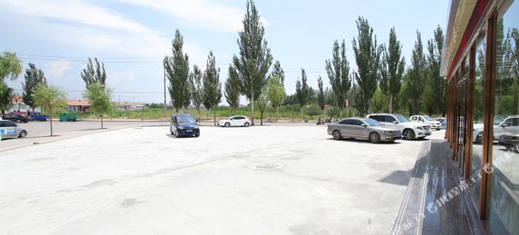 都市118·精选酒店(张家口爱民路店)图片