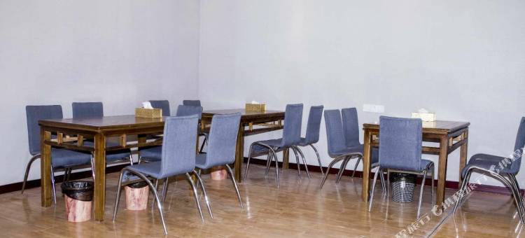 鲁冰花时尚酒店(东转盘店)图片