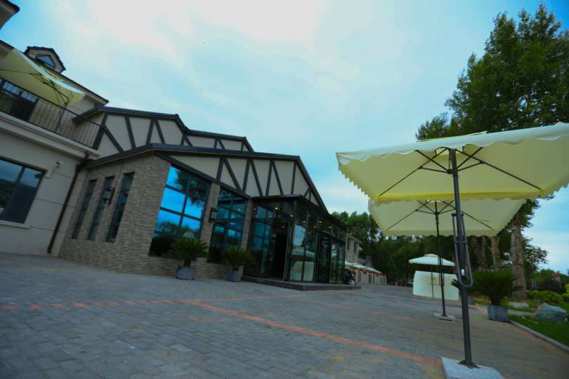 Qipan Hotel Over view