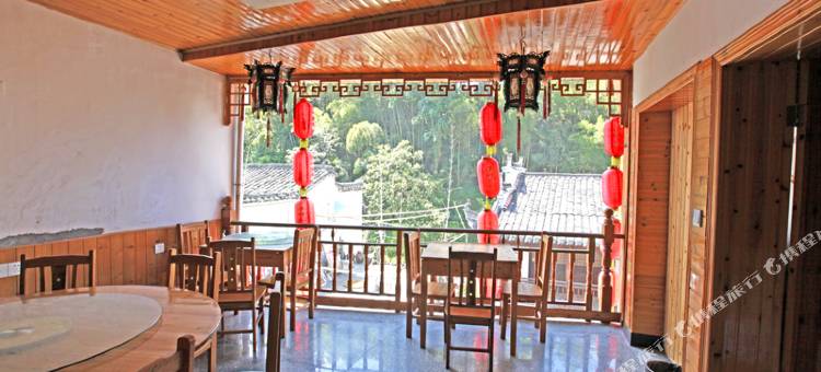 婺源李坑溪畔人家图片