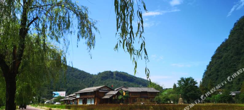 张家界黄龙洞龙舍图片