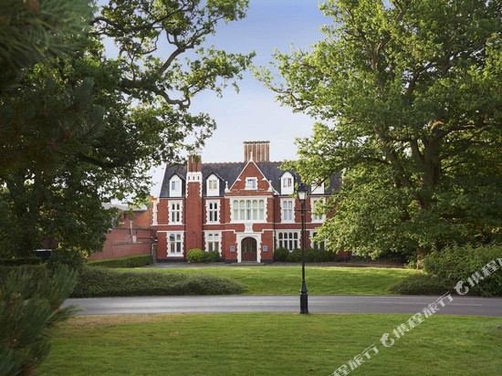 希尔顿逸林酒店圣安妮庄园