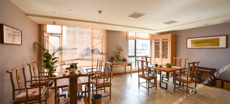 重庆朴居酒店图片