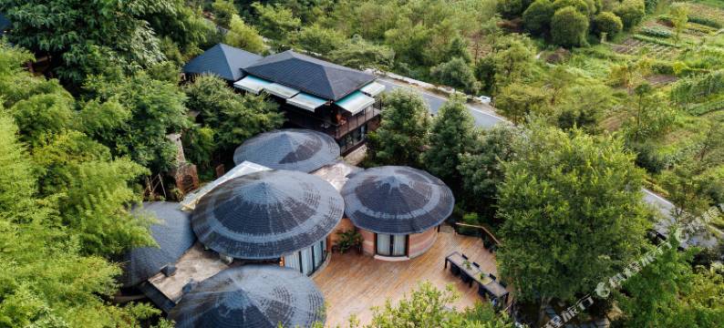 云起琚·莫干山民宿(萤火虫基地店)图片