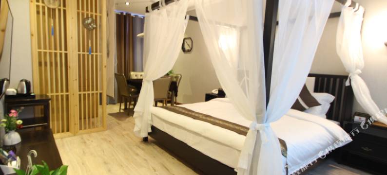 重庆蓝屿主题酒店(双福爱琴海购物中心店)图片