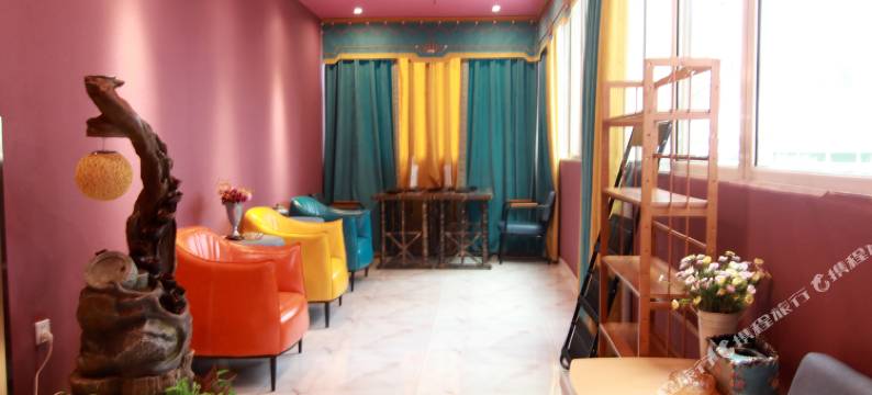 唯爱酒店(重庆梁平区店)图片