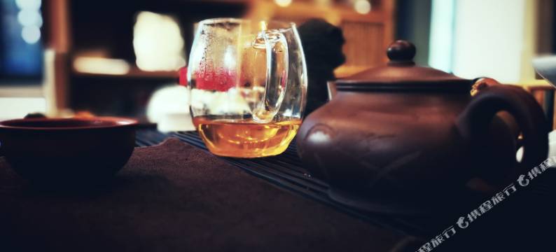 昆山印象秀水半岛酒店(花桥地铁站中骏世界城店)图片