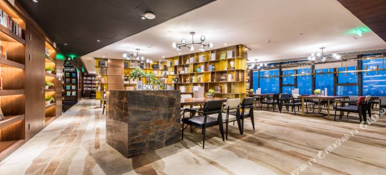 凌云阁精品酒店(成都王府井李家沱地铁站店)图片