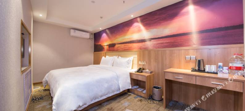 西安华坤时尚酒店(市图书馆地铁站店)图片