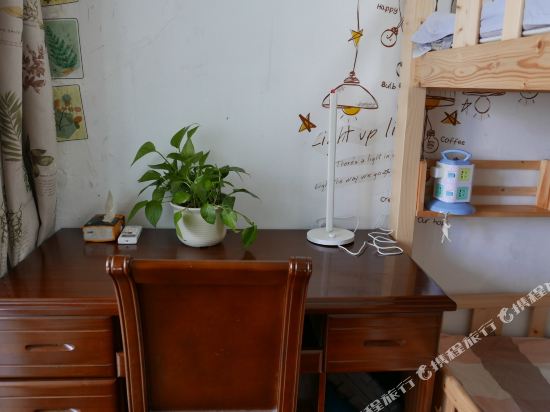 宁波温馨小宿普通公寓