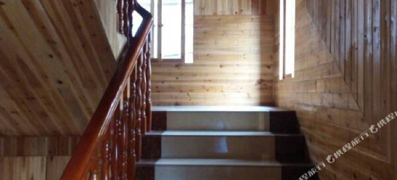 龙脊梯田聚仙阁图片