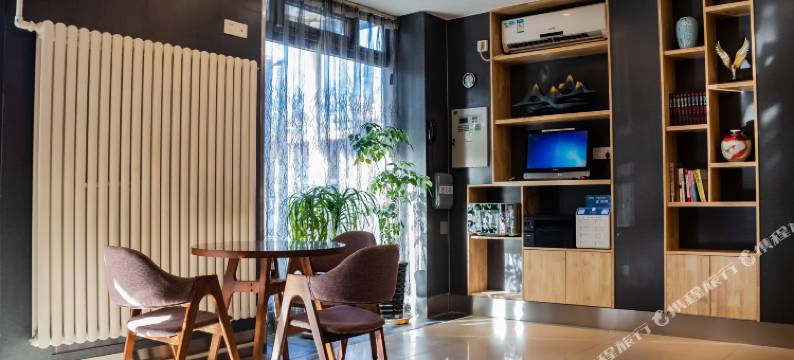 北京蓝琴酒店图片