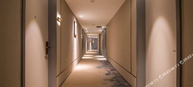 如家商旅酒店(济南西站印象济南山东国际会展中心店)图片