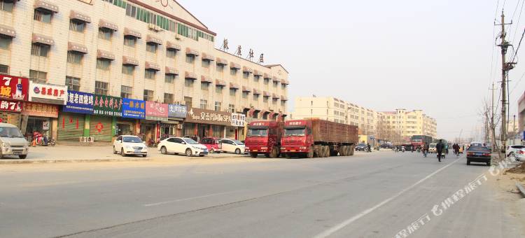 卓怡精选酒店(菏泽火车站店)图片