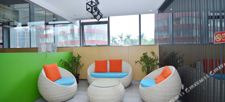 八号连锁酒店(深圳东站布吉地铁站店)图片