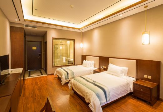 Yuanhua Grand Hotel Hotel Overview