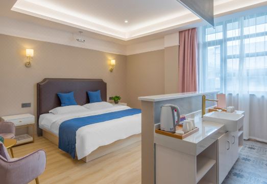 Hotel Falan Small Town Hotel Overview