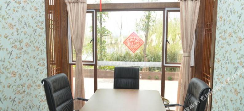 西昌花间集驿栈图片