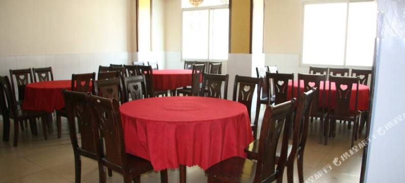 丹巴宏浩酒店图片